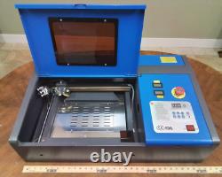 Graveur Laser CO2 OMTech K40 (Voir description)