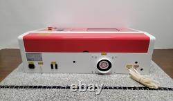 Graveur laser CO2 Omtech 40 W avec refroidisseur d’eau