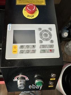 Gravureuse Laser CO2 OMTech 28x20 po. 60W avec Refroidisseur d'Eau CW-3000