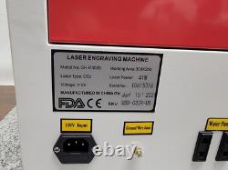 Machine à graver Omtech 40W CO2 avec refroidisseur d'eau
